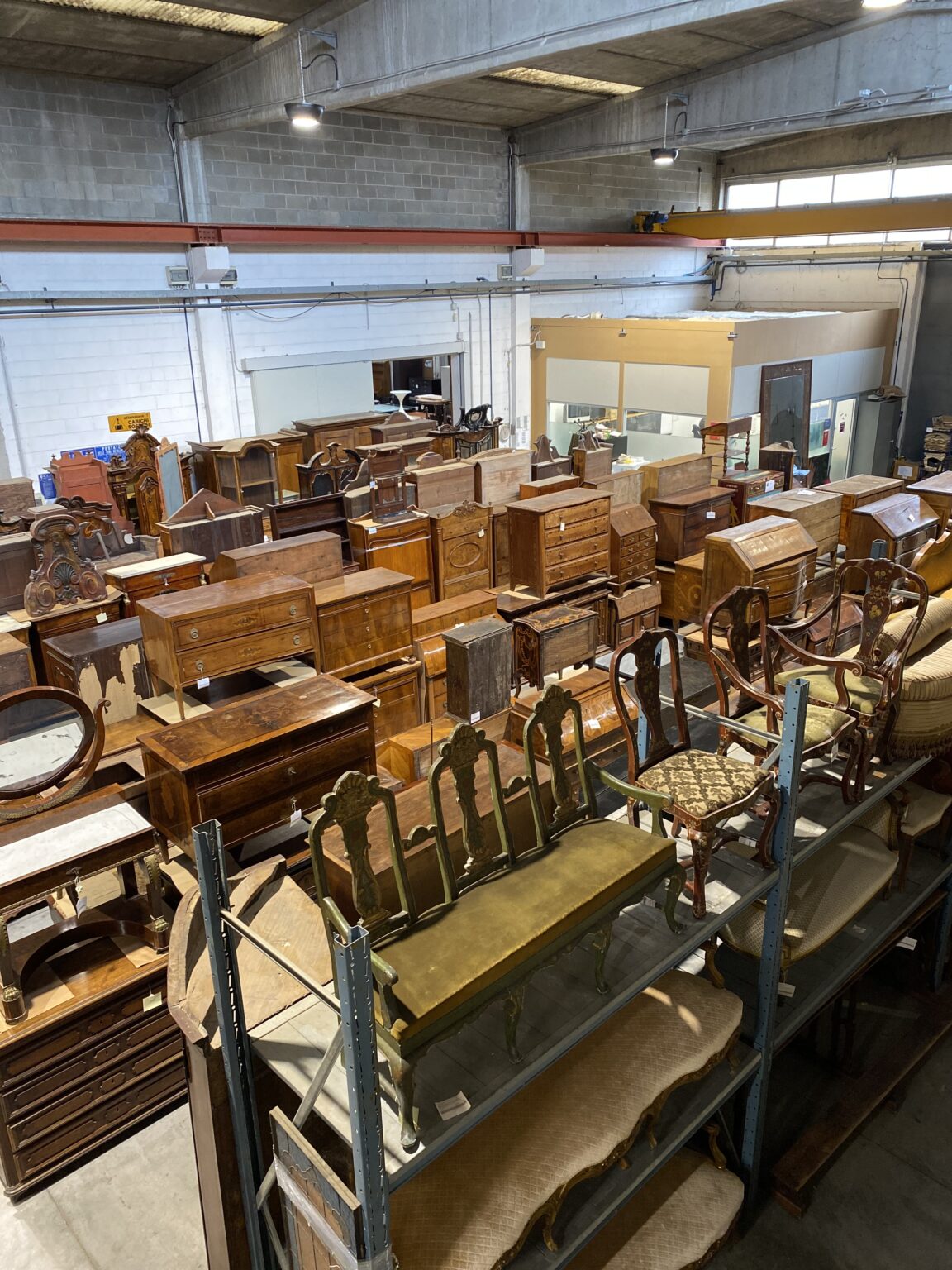 magazzino_antiquariato